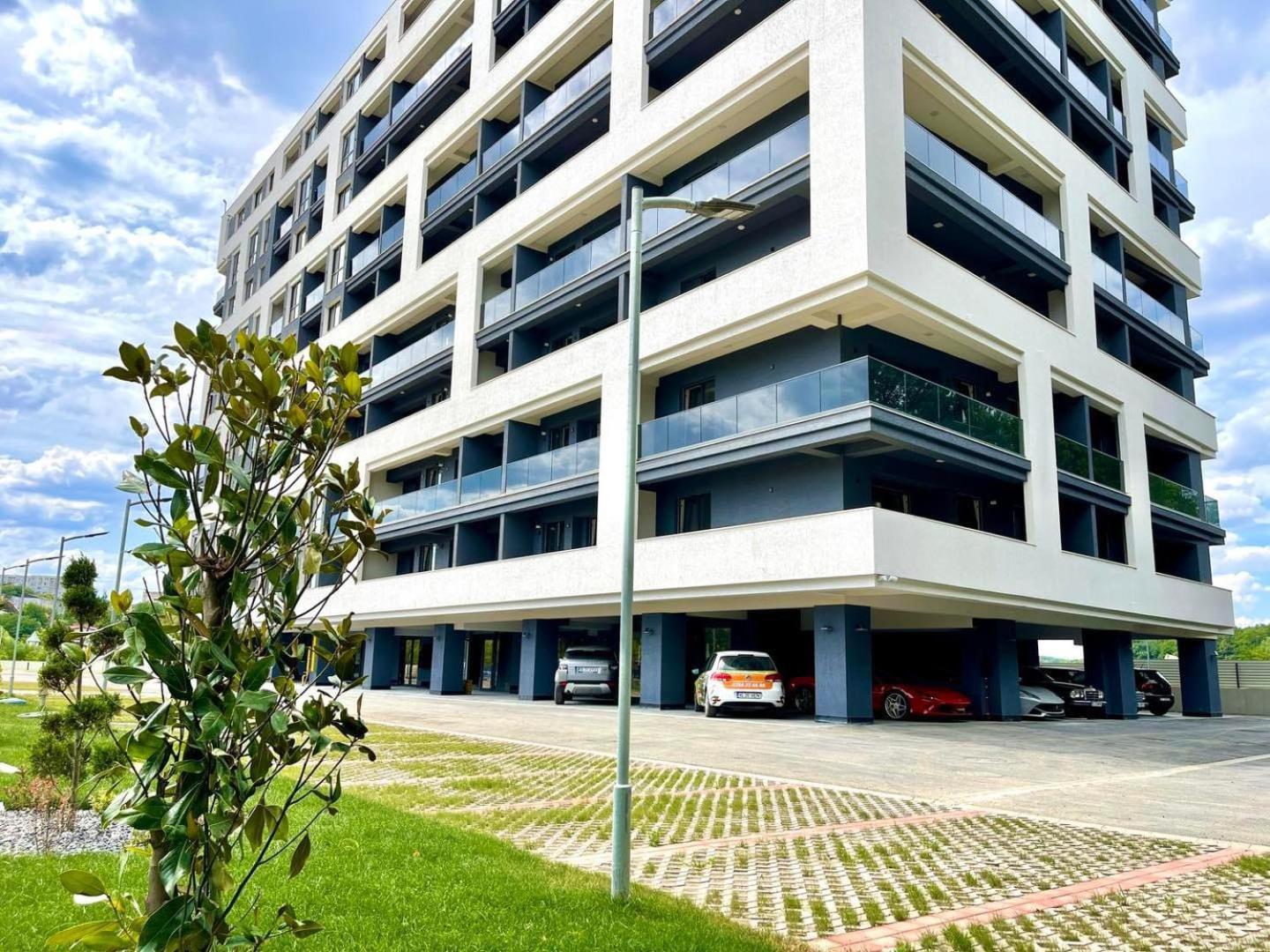 Sky View - Free Parking Leilighet Iasi Eksteriør bilde