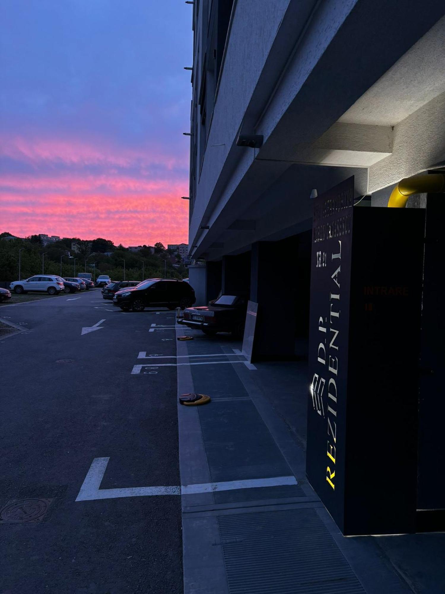 Sky View - Free Parking Leilighet Iasi Eksteriør bilde